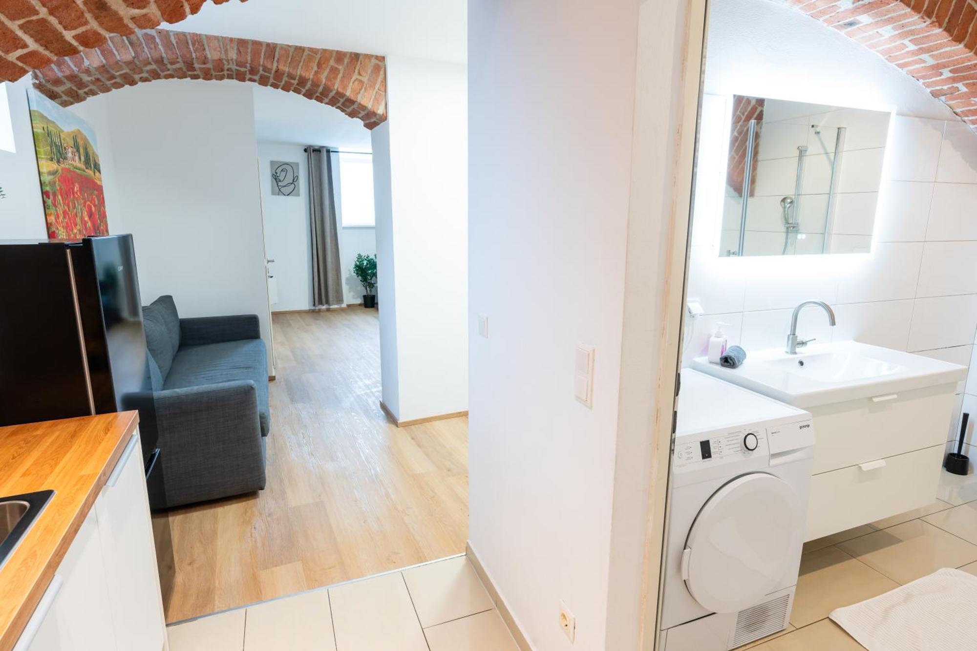 Central Living Apartments - Wielemansgasse Виена Екстериор снимка